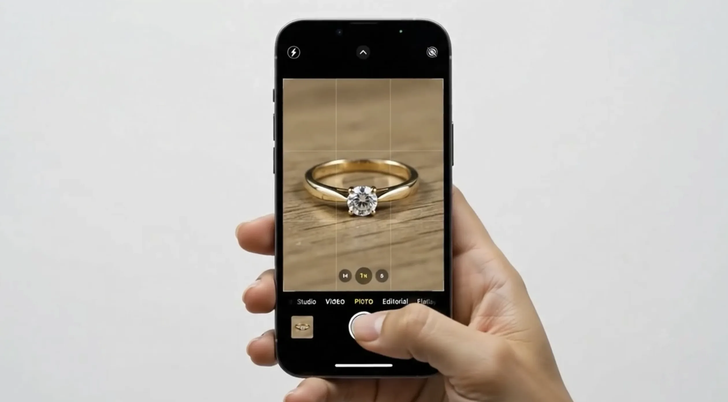 Hylo — AI Jewelry Photography & Studio Visuals From Phone preview 2